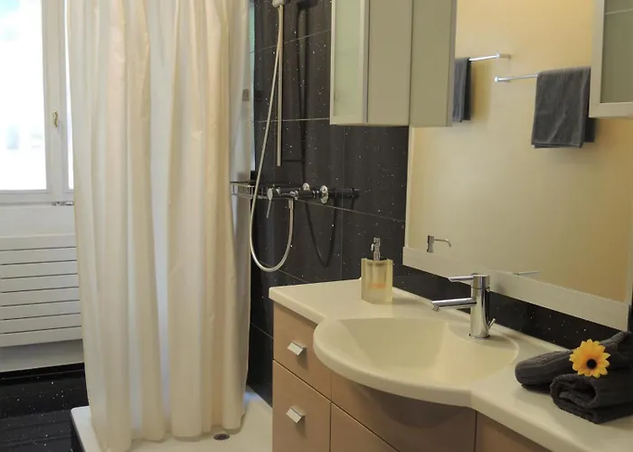 Dora Garten By Fewotessin Apartman