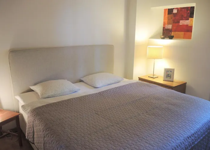 Dora Garten By Fewotessin Apartman