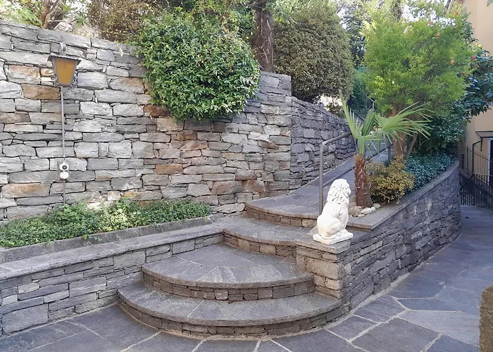 Dora Garten By Fewotessin Apartman