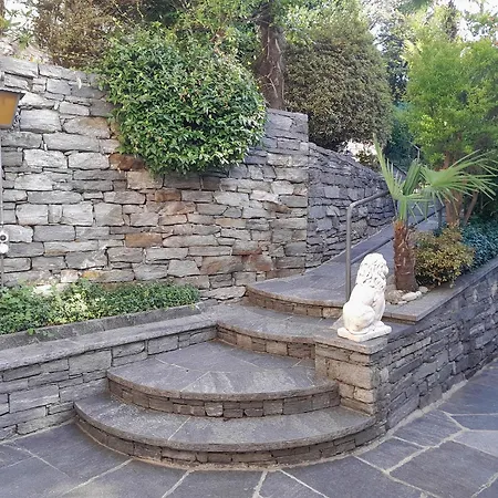 Dora Garten By Fewotessin דירה